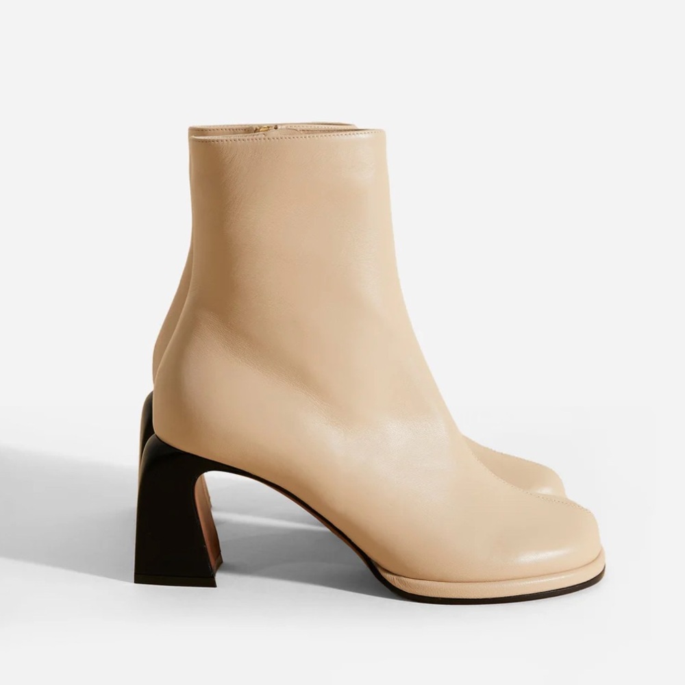 $670 MSRP | Manu Atelier - Chae Ankle Boots | Ivory Soft | IT 40 / US 10